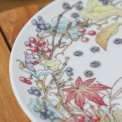 Maison Ghibli Cuisine Et Table|Assiette 23 cm Totoro Baies - Mon Voisin Tororo