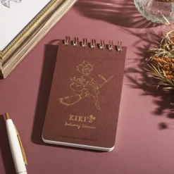 Maison Ghibli Carnets Et Cahiers|Carnet à spirales gauffré 11,5×7,2cm Kiki sur son balai - Kiki la pet