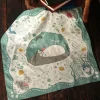 Maison Ghibli Textile|Grand mouchoir Mystérieuse rencontre 53x53 cm - Mon Voisin Totoro