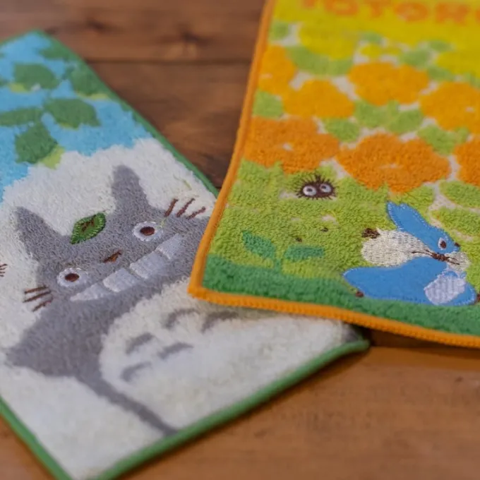 Maison Ghibli Linge De Maison|Pack 2 Mini-Serviettes Totoro Gris et Bleu 20 x 10 cm - Mon Voisin To