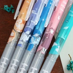 Maison Ghibli Écriture|Porte Mine Rose pastel - Kiki la petite sorcière