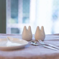 Maison Ghibli Cuisine Et Table|Salière et Poivrière Totoro – Mon Voisin Totoro