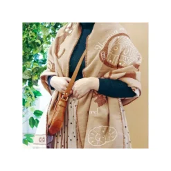 Maison Ghibli Textile|Étole Beige Jiji - Kiki la petite sorcière