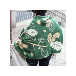 Maison Ghibli Textile|Étole vert foncé Feuilles de chêne - Mon Voisin Totoro