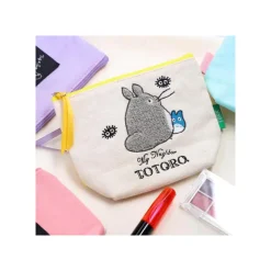 Maison Ghibli Classement|Trousse brodée Totoro Gris et Bleu - Mon Voisin Totoro