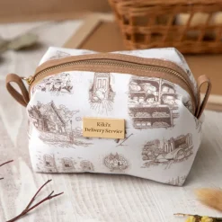 Maison Ghibli Classement|Trousse de toilette Nostalgie - Kiki la petite sorcière