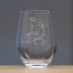 Maison Ghibli Cuisine Et Table|Verre gravé Totoro et trèfle blanc - Mon Voisin Totoro